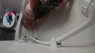 hidden cam caught chubby wife in shower!